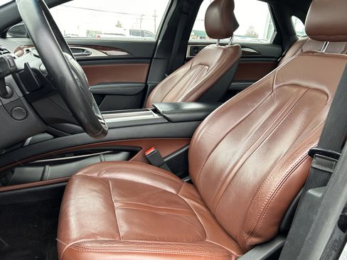 Used 2017 Lincoln MKZ Reserve w/ Technology Package image 21