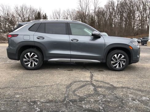 New 2026 Volkswagen Tiguan S image 8