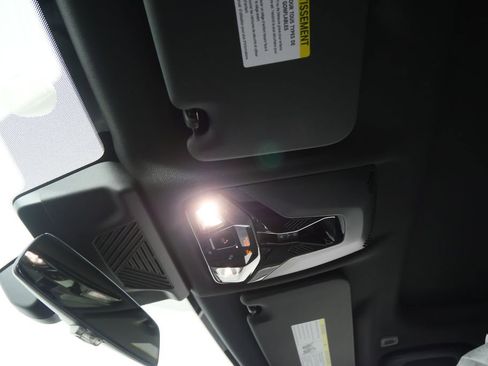 Used 2025 BMW X1 xDrive28i w/ Convenience Package image 18