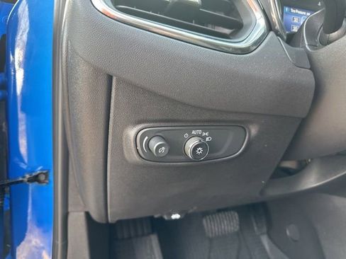 Used 2024 Chevrolet Equinox LT w/ LPO, Floor Liner Package image 15