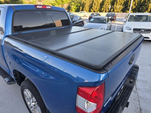 Used 2017 Toyota Tundra Limited image 4