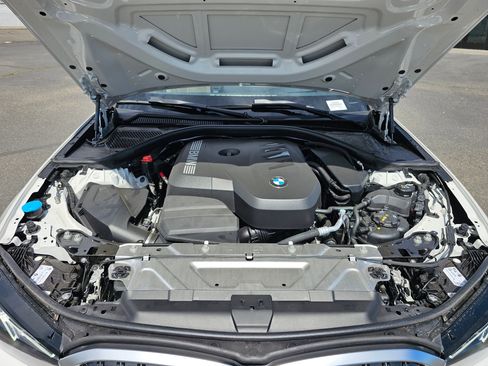 New 2025 BMW 330i xDrive Sedan w/ Premium Package image 9