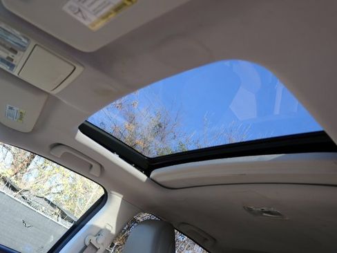 Used 2012 Honda CR-V EX-L image 10