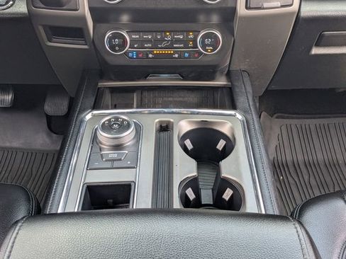 Used 2020 Ford Expedition XLT w/ Equipment Group 202A image 18