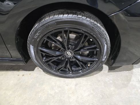 Used 2021 Toyota Camry SE image 24