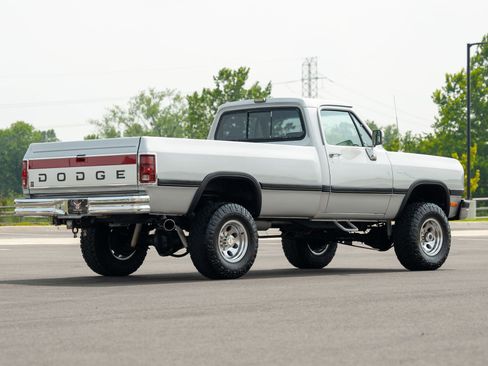 Used 1991 Dodge D/W Truck 350 image 24