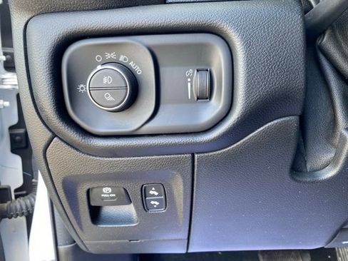 Used 2021 RAM 1500 Big Horn w/ Built-to-serve Edition AWD/4WD image 14