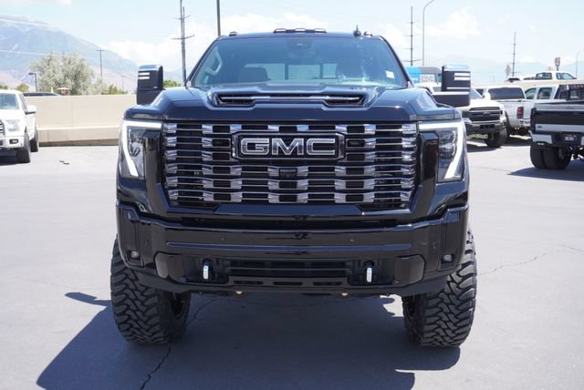 Used 2025 GMC Sierra 2500 Denali Ultimate AWD/4WD image 7