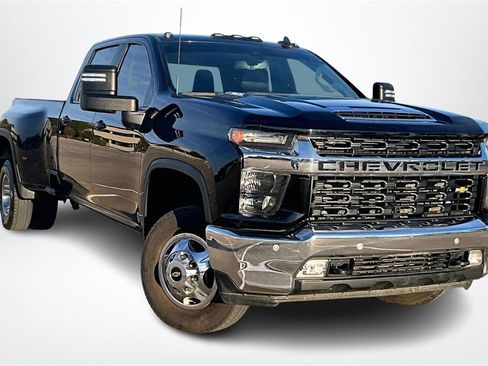 Used 2023 Chevrolet Silverado 3500 LT w/ Texas Edition image 3