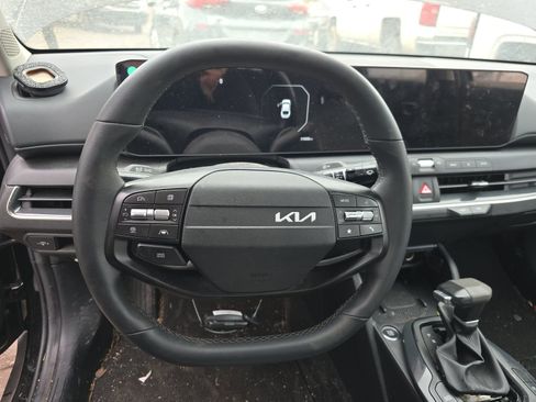 Used 2025 Kia K4 EX FWD image 5
