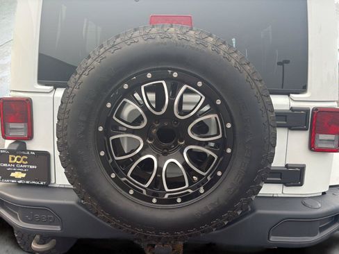 Used 2018 Jeep Wrangler Unlimited Sport AWD/4WD image 39