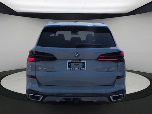 Used 2026 BMW X5 xDrive50e w/ M Sport Package AWD/4WD image 7