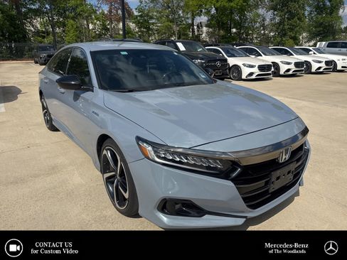 Used 2022 Honda Accord Sport image 1