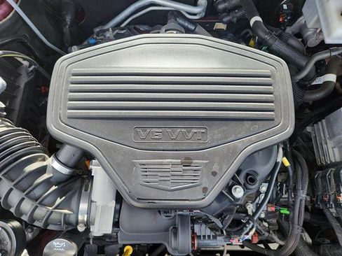 Used 2021 Cadillac XT5 Sportv w/ LPO, Floor Liner Package image 24