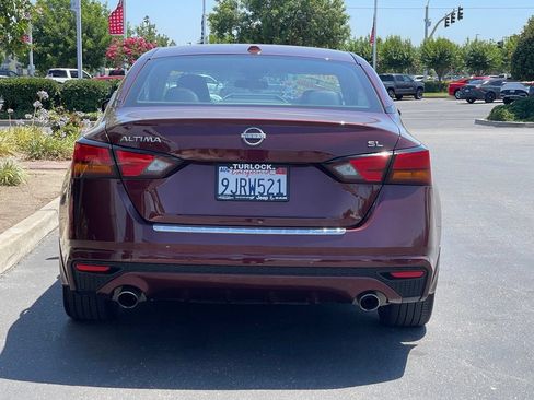 Used 2023 Nissan Altima 2.5 SL FWD image 7