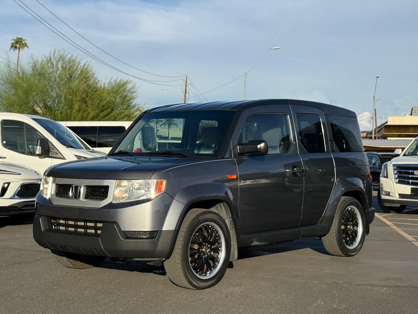 Used 2010 Honda Element EX image 1