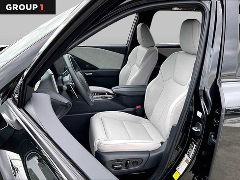 Certified 2026 Lexus TX 350 AWD w/ Technology Package image 7