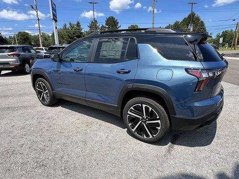 New 2027 Chevrolet Equinox RS AWD/4WD image 3