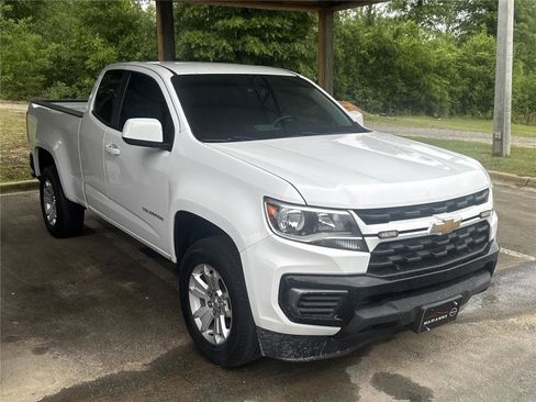 Used 2022 Chevrolet Colorado LT w/ Fleet Safety Package RWD image 2