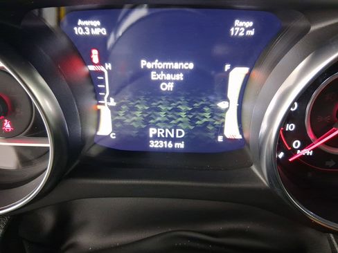 Used 2022 Jeep Wrangler Unlimited Rubicon w/ Xtreme Recon 35" Tire Package image 18