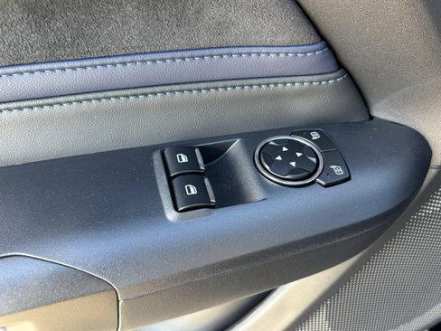 Used 2025 Ford Mustang Dark Horse image 17