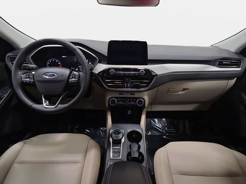 Certified 2022 Ford Escape SEL FWD image 10