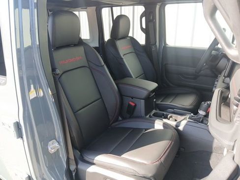 New 2026 Jeep Wrangler Unlimited Rubicon image 44