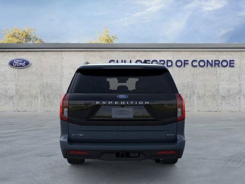 New 2025 Ford Expedition Max Active RWD image 5