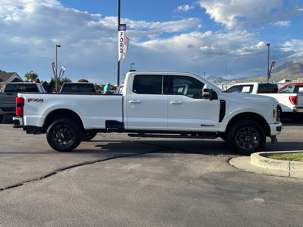 Used 2023 Ford F350 Lariat w/ Sport Appearance Package AWD/4WD image 5