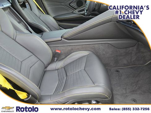 Used 2023 Chevrolet Corvette Z06 w/ Stealth Interior Trim Package RWD image 11