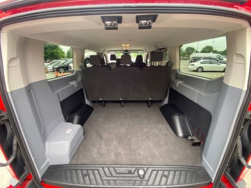 Used 2018 Ford Transit 150 XL image 14