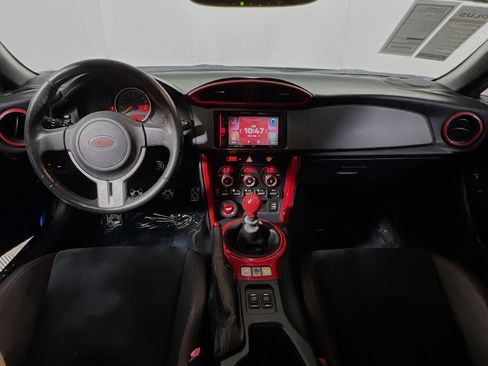 Used 2015 Subaru BRZ Limited w/ Popular Package #1B image 28