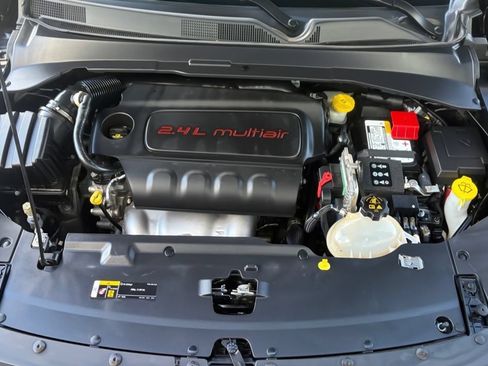 Used 2022 Jeep Compass Trailhawk w/ Trailhawk Elite Group AWD/4WD image 27