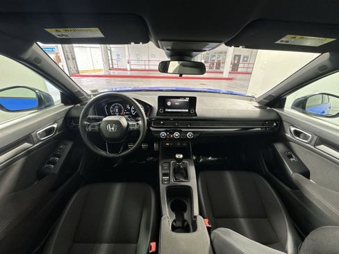Used 2023 Honda Civic Sport image 22