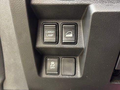 Used 2024 Nissan Frontier S w/ Technology Package image 26