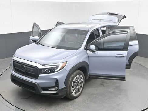 Used 2025 Honda Passport EX-L image 52