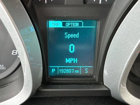 Used 2017 Chevrolet Equinox LS AWD/4WD image 21
