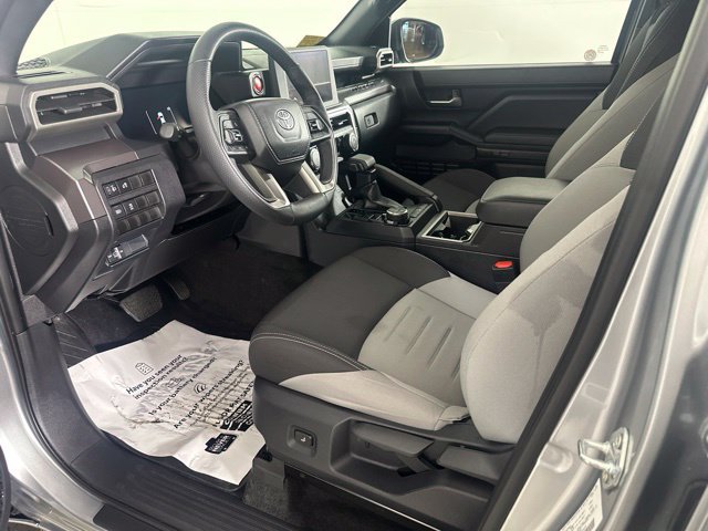 Used 2026 Toyota Tacoma TRD Off-Road AWD/4WD image 19