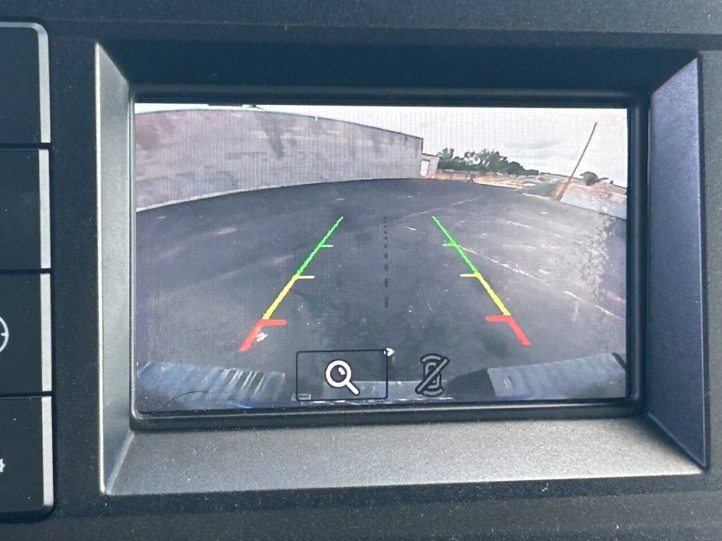 Used 2018 Ford F150 XLT AWD/4WD image 15