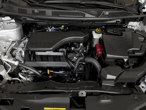 Used 2018 Nissan Rogue Sport SL FWD image 15