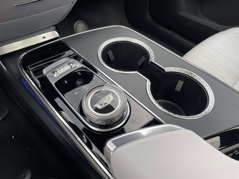 New 2026 Cadillac Lyriq Sport image 25