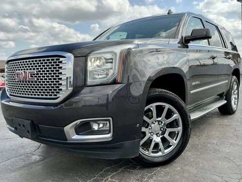 Used 2015 GMC Yukon Denali w/ Touring Package image 3