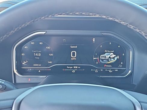 Used 2025 GMC Sierra 2500 Denali AWD/4WD image 11