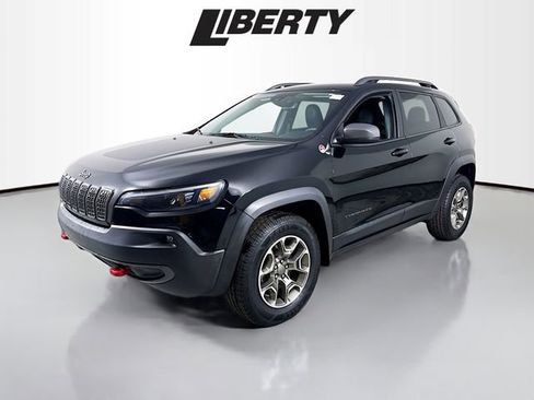 Used 2020 Jeep Cherokee Trailhawk w/ Technology Group image 3