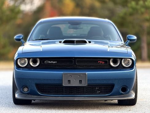 Used 2020 Dodge Challenger R/T Scat Pack w/ Shaker Package image 2