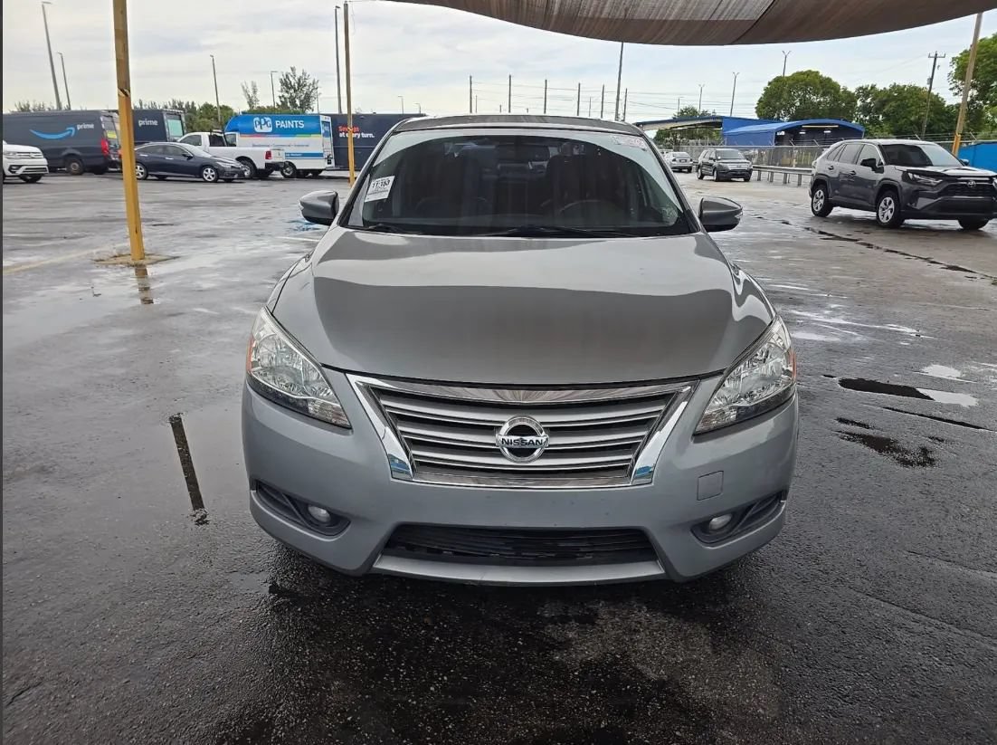 Used 2013 Nissan Sentra SL w/ Premium Pkg FWD image 2