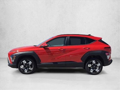Used 2024 Hyundai Kona SEL AWD/4WD image 8