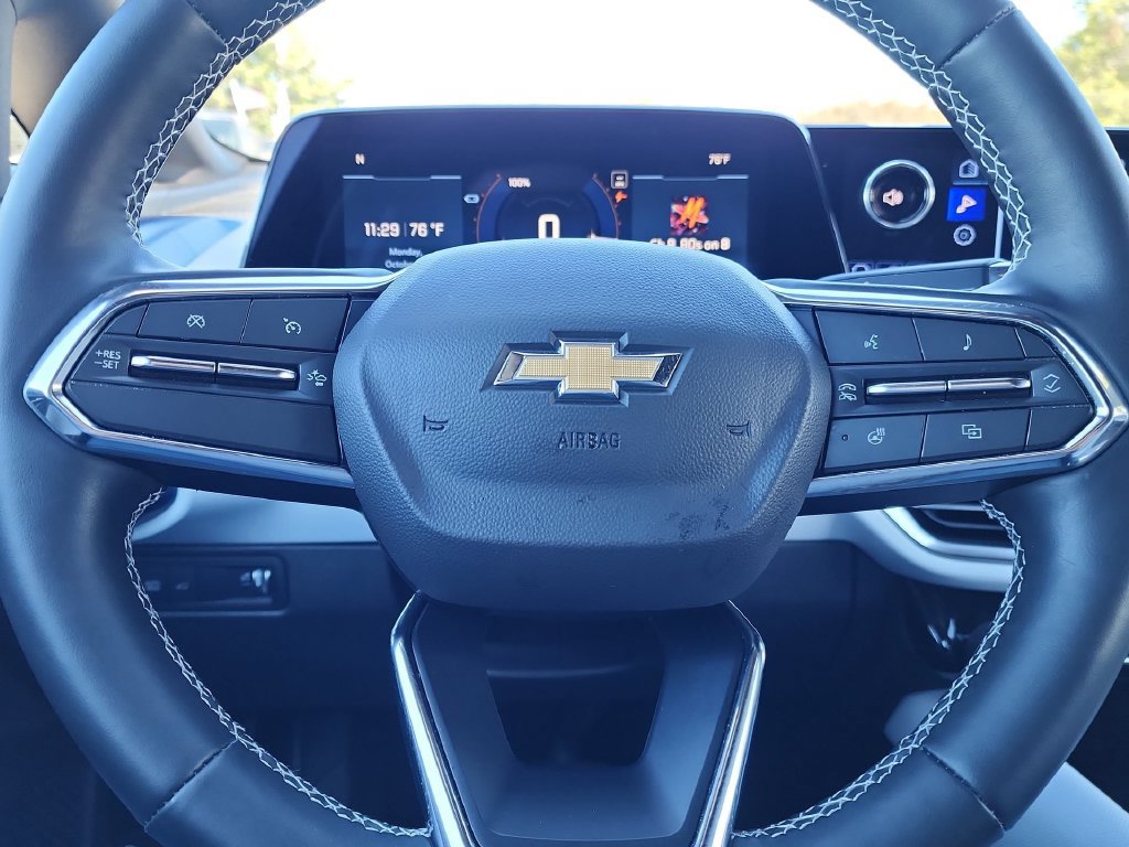 Used 2024 Chevrolet Equinox EV LT FWD image 14