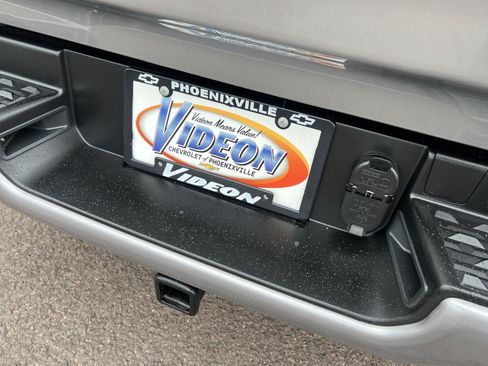 Used 2022 RAM 1500 Laramie AWD/4WD image 10