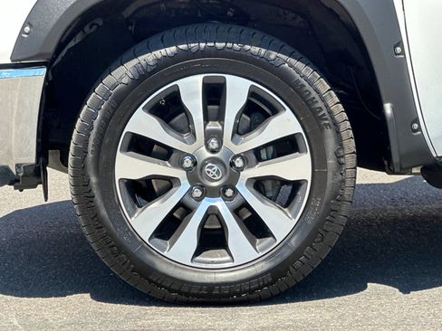 Used 2020 Toyota Tundra SR5 w/ SR5 Upgrade Package RWD image 21